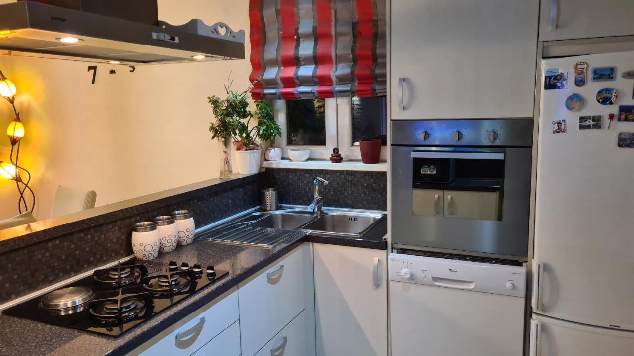 Villa Bubica- Cozy Holiday Home In Rural Area With Pool Stankovci  Eksteriør billede
