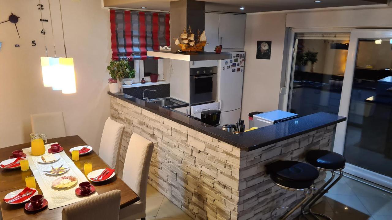 Villa Bubica- Cozy Holiday Home In Rural Area With Pool Stankovci  Eksteriør billede