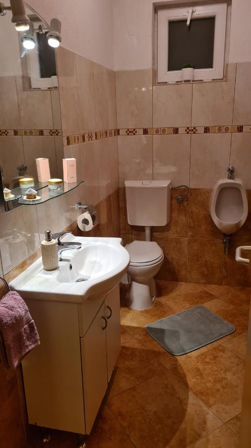 Villa Bubica- Cozy Holiday Home In Rural Area With Pool Stankovci  Eksteriør billede