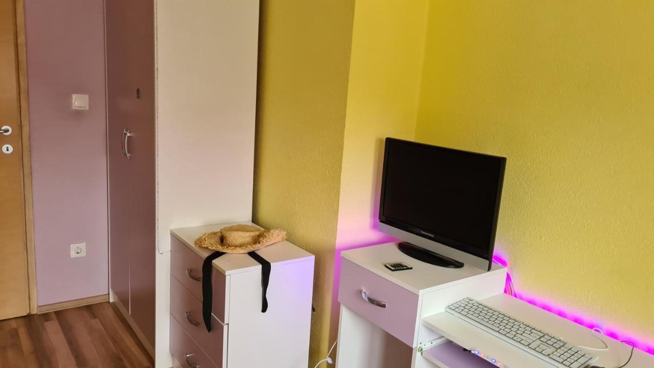 Villa Bubica- Cozy Holiday Home In Rural Area With Pool Stankovci  Eksteriør billede